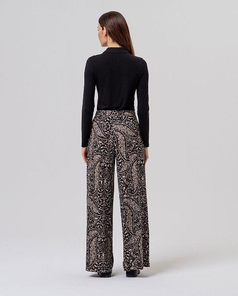 Pantalón punto estampado vegetal bicolor Surkana trasera