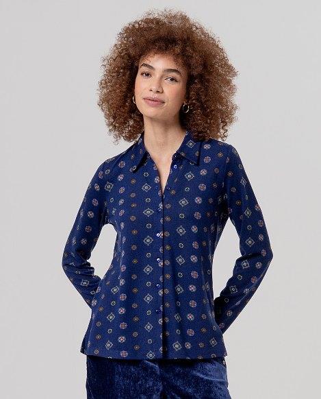 Camisa punto rosetones Surkana Sala azul