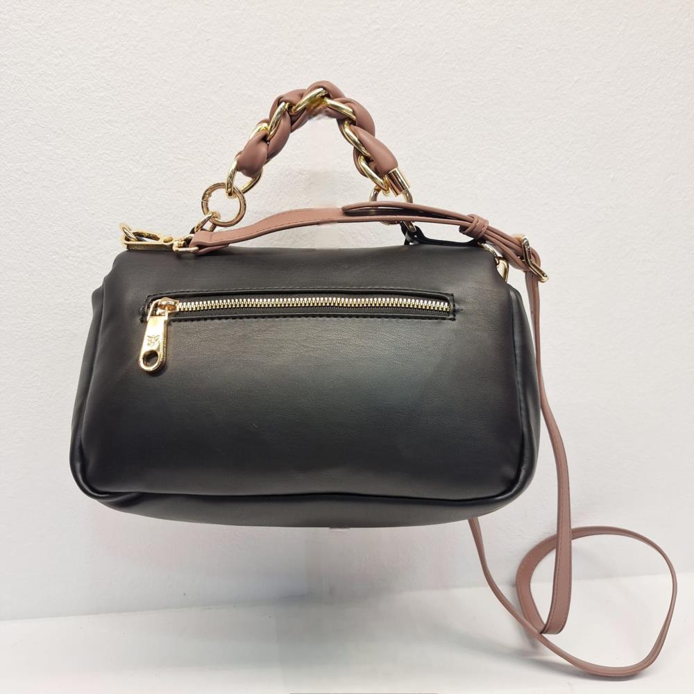 Bolso solapa con cadena Pepe Moll 252382 Chiara negro trasera