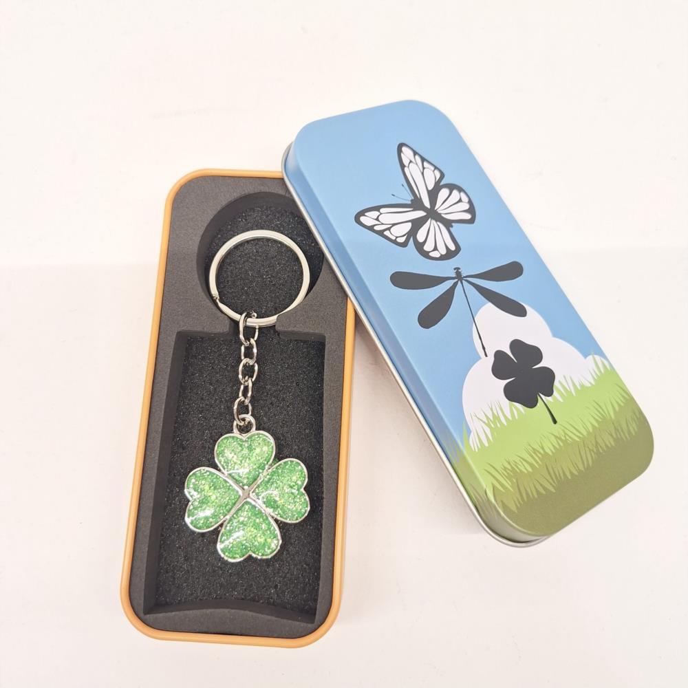 Llavero trébol metal