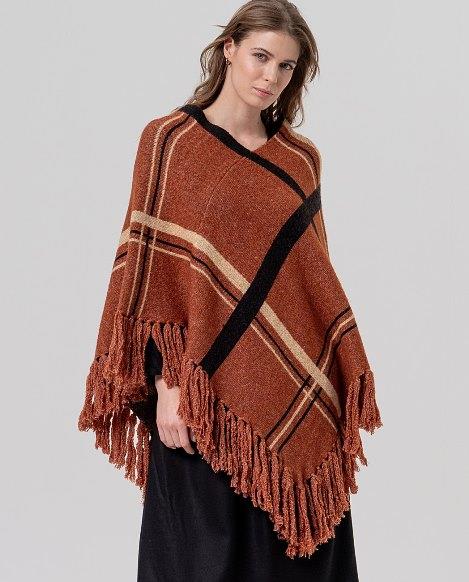 Poncho pico doble líneas y flecos Surkana Poja 