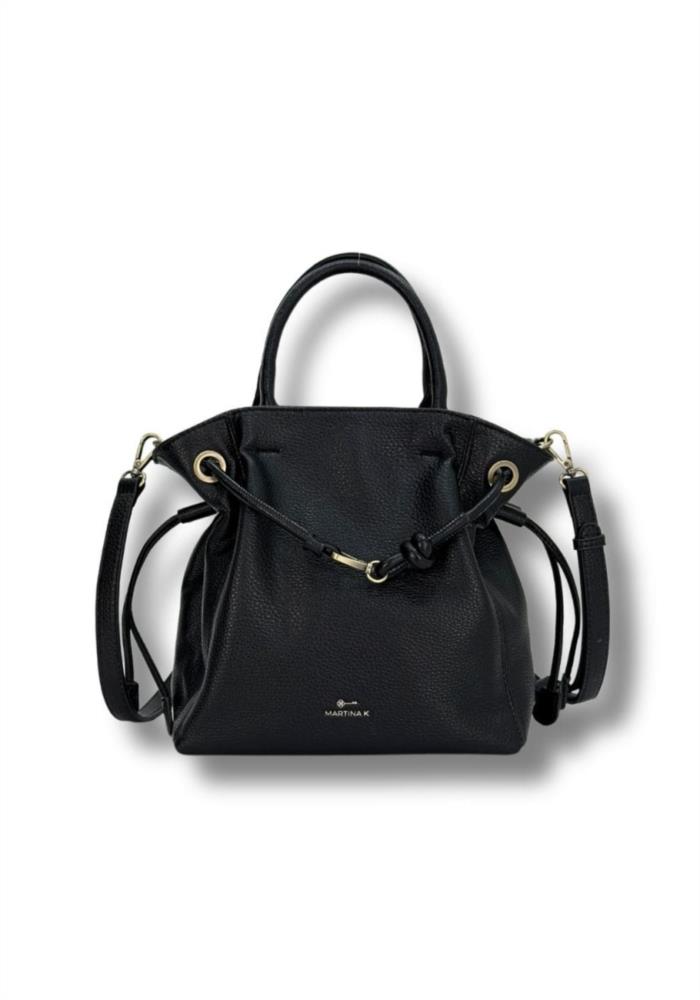 Bolso paquetero con borla fruncido Martina K negro