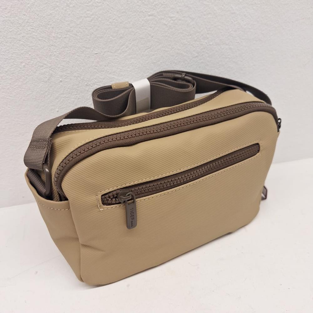 Bolso bandolera engomada Tiger trasera