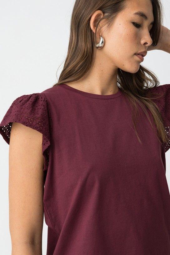 Camiseta manga tejido ingles Tiffosi Graciosa granate cerca