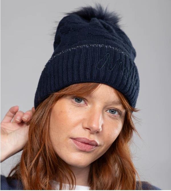 Gorro punto con Pompon Anekke marino modelo