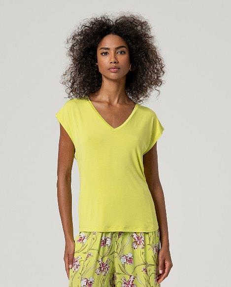 Camiseta cuello pico Surkana BABO014 pistacho