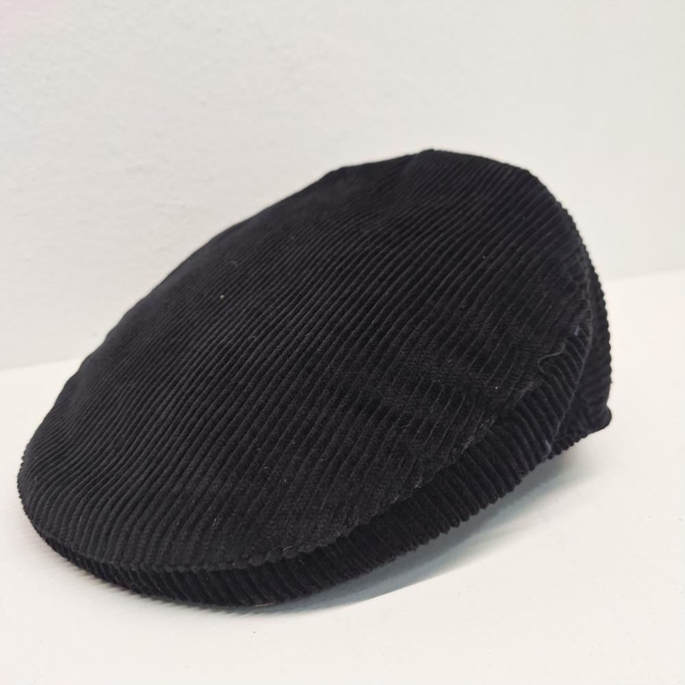 Visera campera pana negro