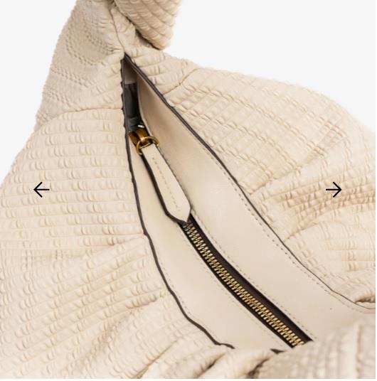 Bolso triangulo flojo Matties Lyra 21198 detalle