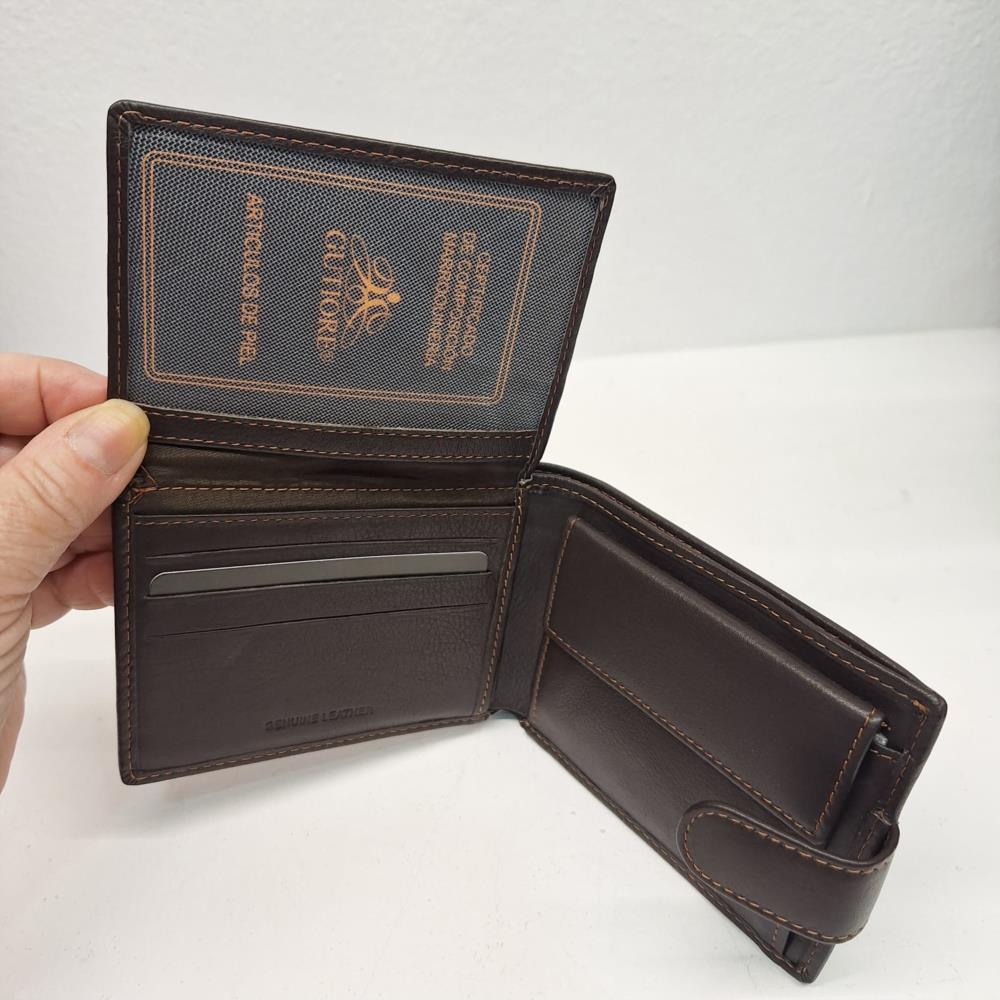 Billetera americana con monedero interior con puntal Gutiore marrón interior