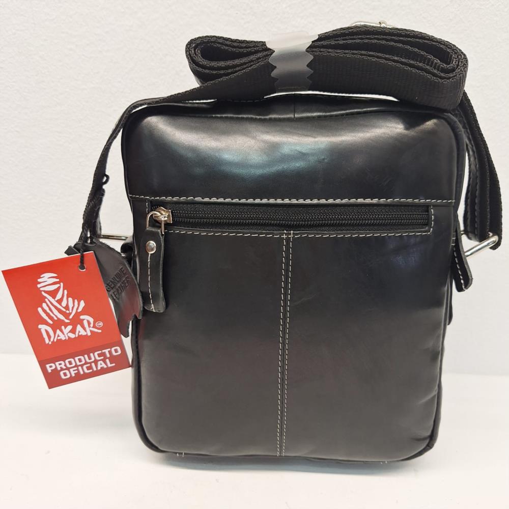 Bolso bandolera grande bolsillo vertical Dakar negro trasera