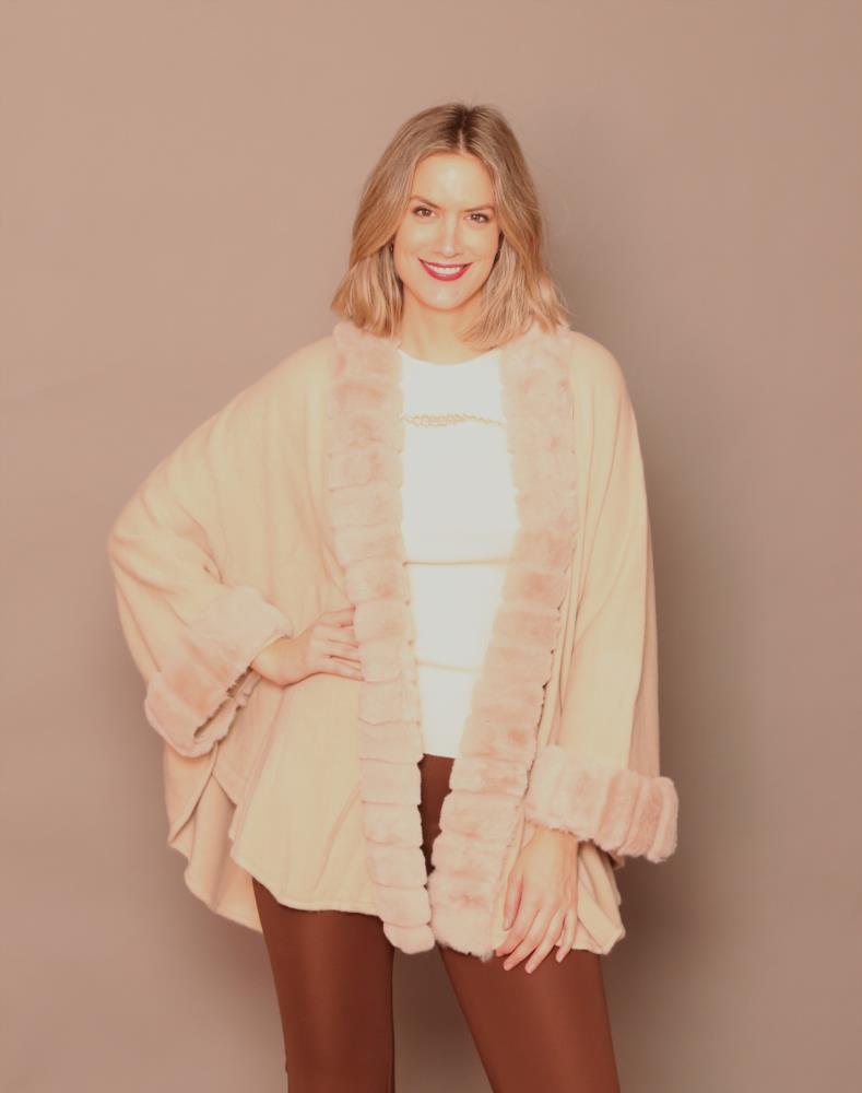 Poncho liso tapeta y puños pelo Lemaille