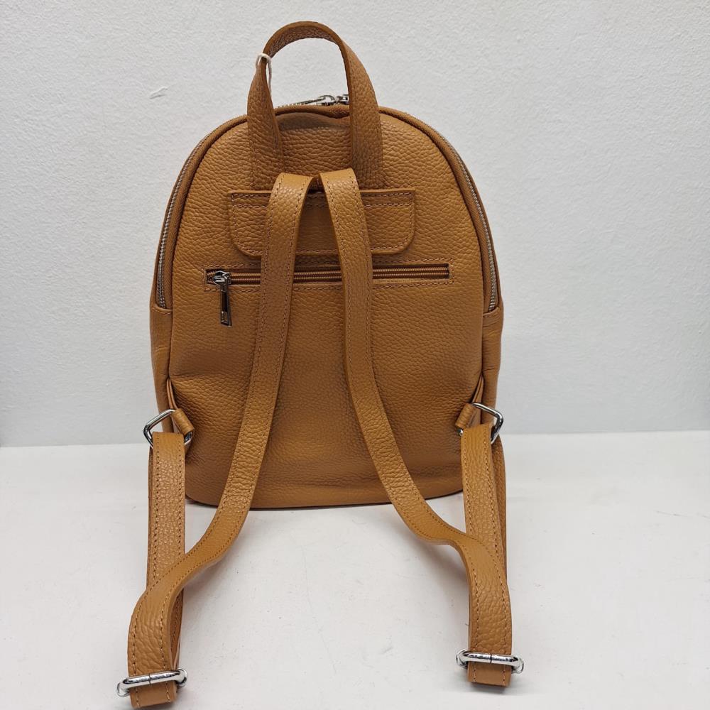 Bolso mochila piel Manuel Gallardo cuero trasera