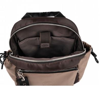 Bolso mochila nylon bicolor Skapt 328199 marrón y beige interior