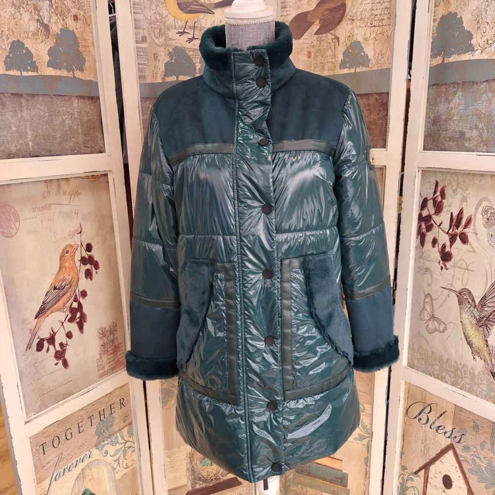 Anorak combinado antelina y pelito Arggido verde
