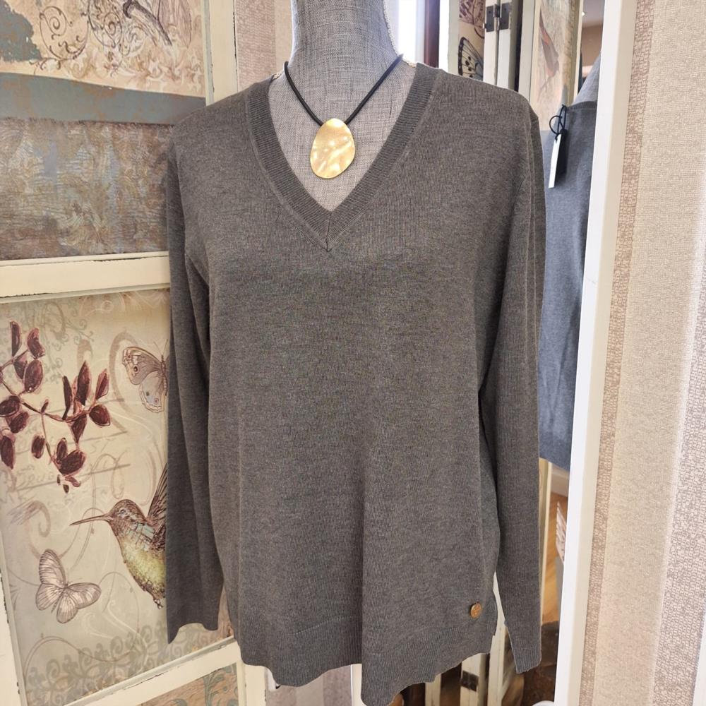 Jersey cuello pico aberturas laterales gris