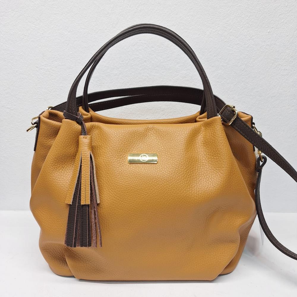 Bolso abombonerado piel con borlas Manuel Gallardo cuero