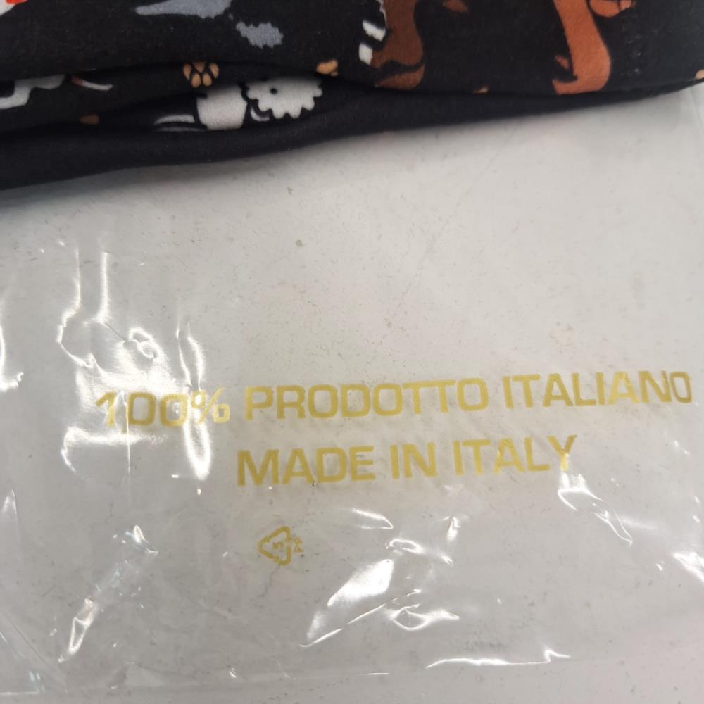 Guantes estampado razas perros negro detalle