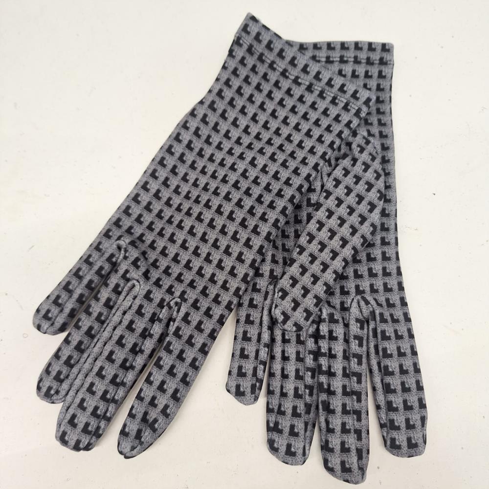 Guante estampado "L" gris