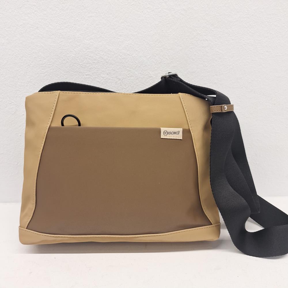 Bolso bandolera nylon multicremalleras tricolor camel otra cara