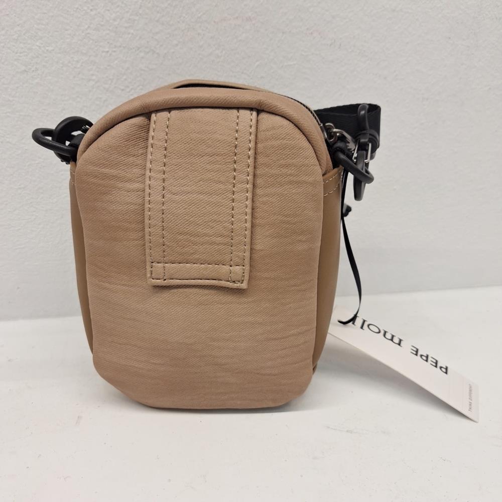 Bolso hombre bandolera pequeño Different Pepe Moll trasera