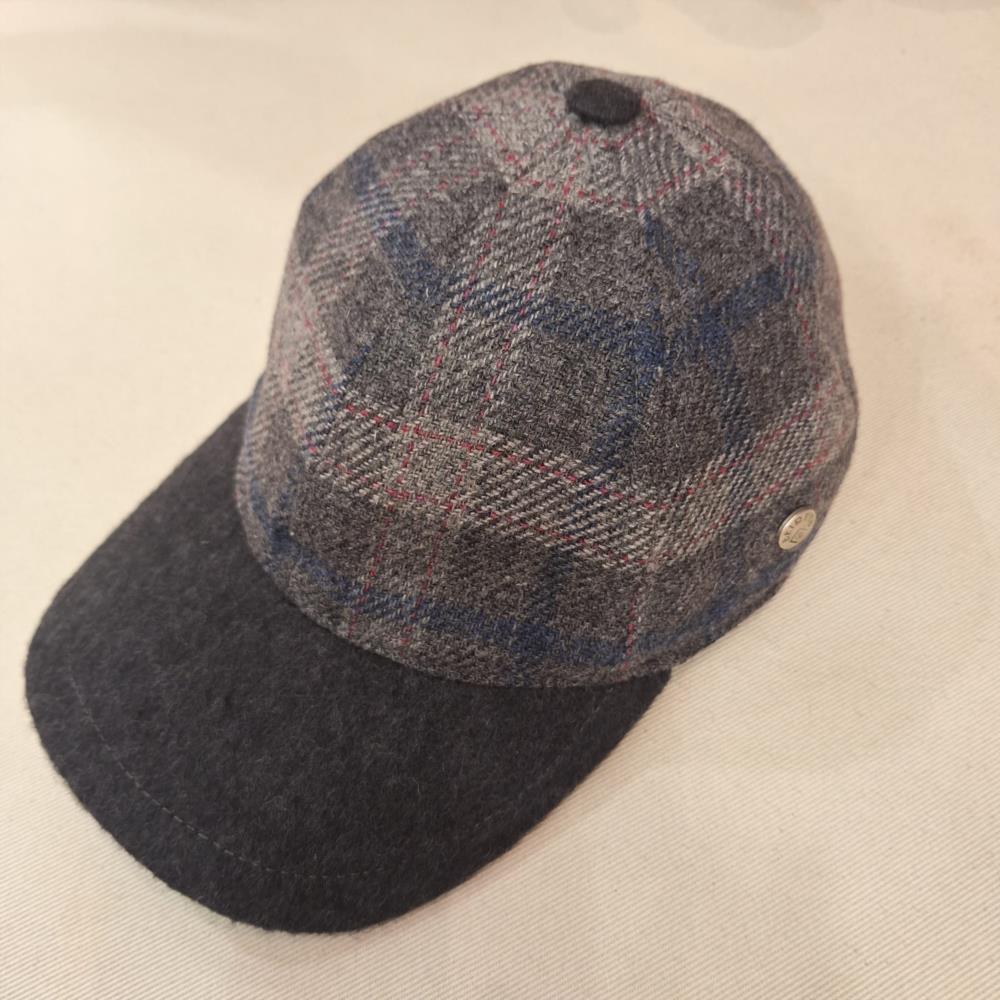 Visera Strike cuadros gris