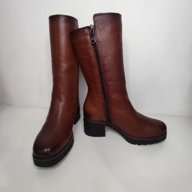 Bota Paula Urban 11-1138 cuero vista lateral