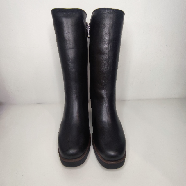 Botas Paula Urban 11-1138 negro vista frontal